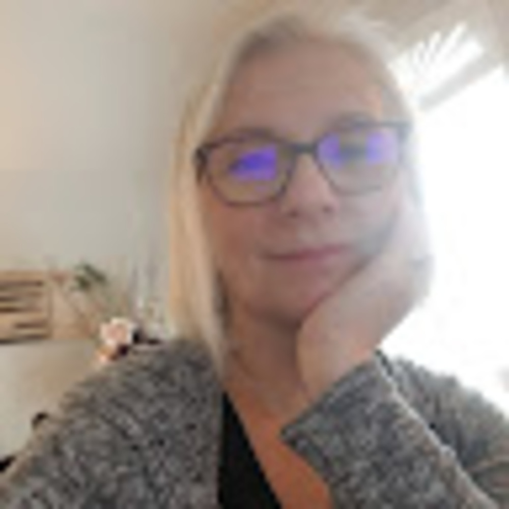 Meet your Posher, Tami